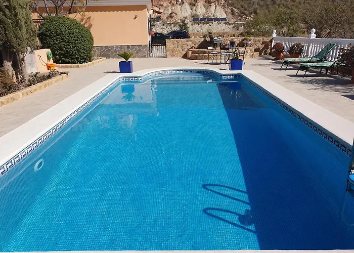 Cresta Azul Villa *