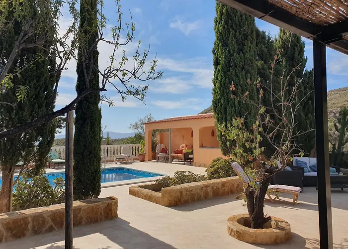 Cresta Azul Villa *